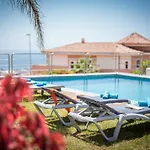2 Charming Private Pool And Sea View 아데제