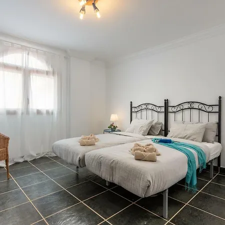 2 Charming Private Pool And Sea View *