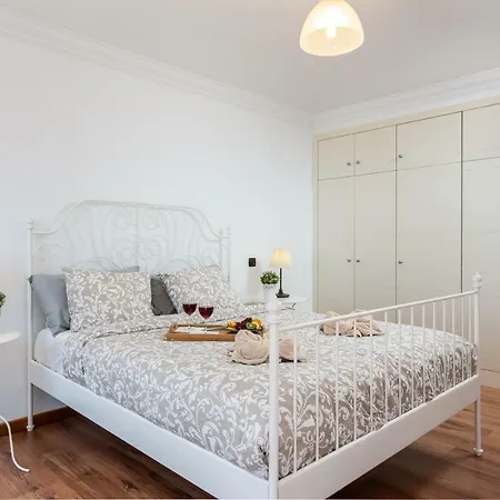 2 Charming Private Pool And Sea View