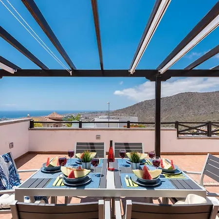 فيلة 2 Charming Private Pool And Sea View أذيخي